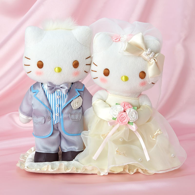 hello kitty wedding plush