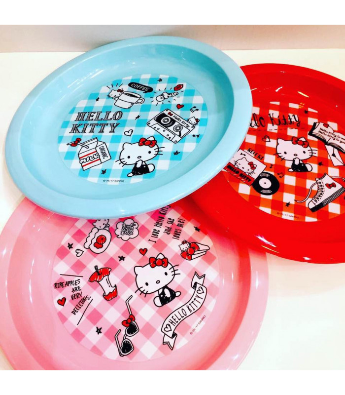 Hello Kitty Plastic Plate Set :