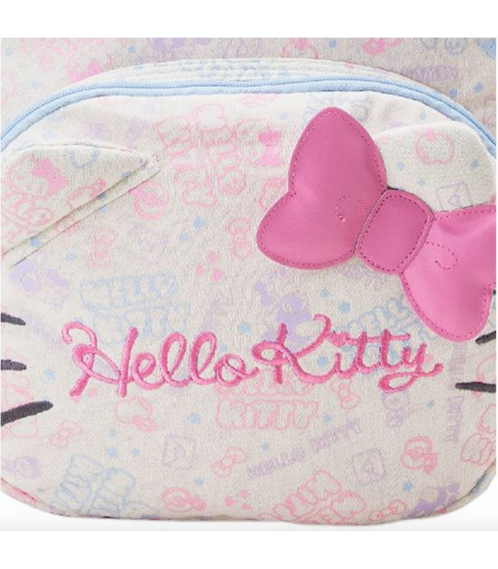 Hello Kitty Backpack: Logo