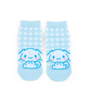 Cinnamoroll Ankle Socks: Sitting